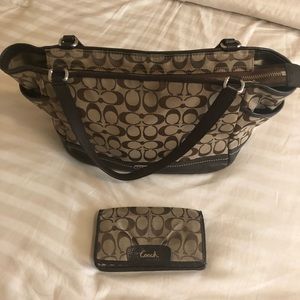 Coach purse and matching wallet